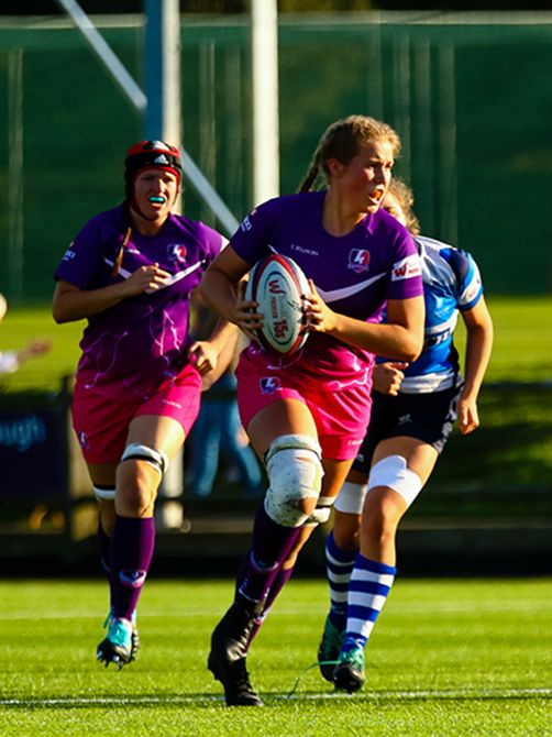 Morwenna Talling Carrying The Ball for Loughborough University