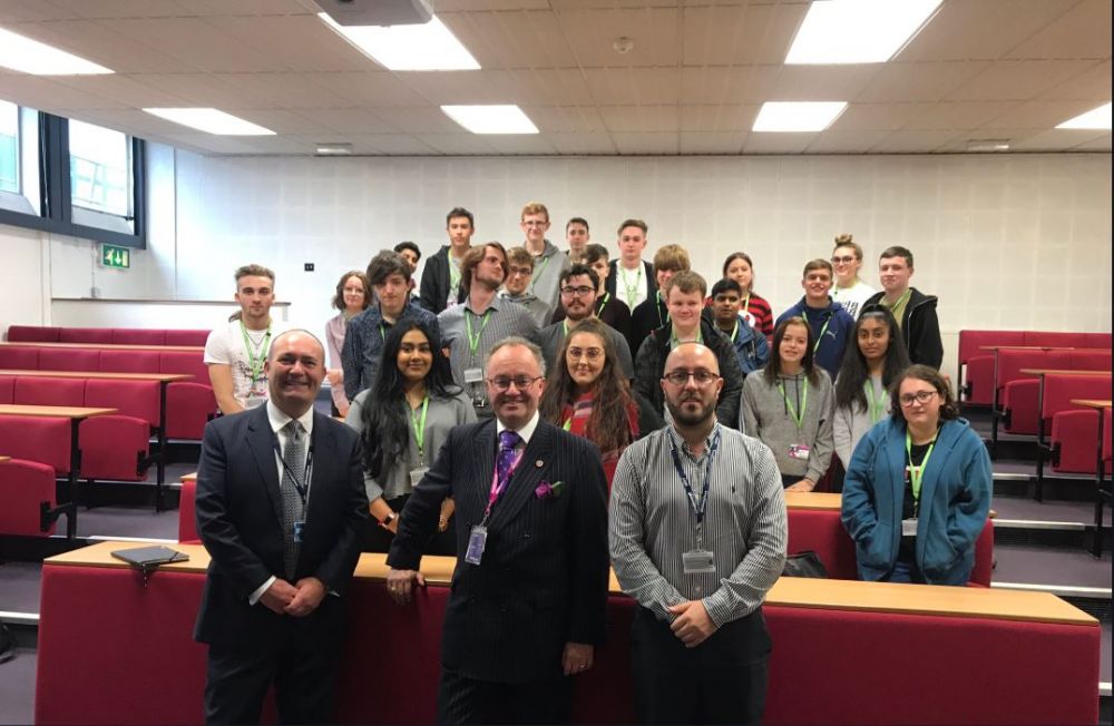 MEP offers Loughborough College students behind the scenes glimpse of European Parliament 