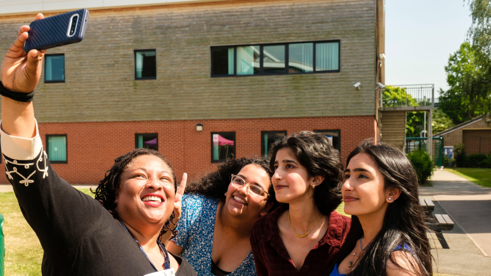 Tips for Looking After Yourself During Results Days 
