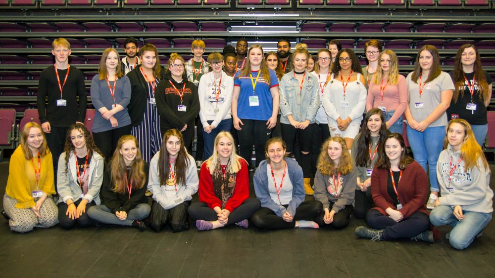 Scholarship student returns to Loughborough College to share drama school tales